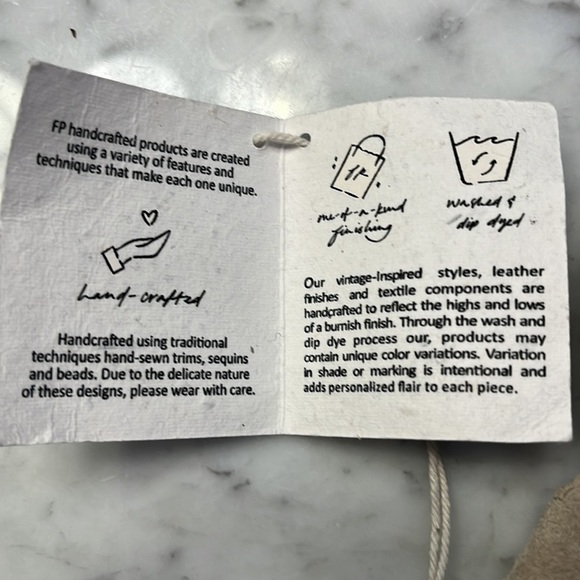 Free People Kingsley Natural Suede Wristlet NWT - Picture 12 of 16